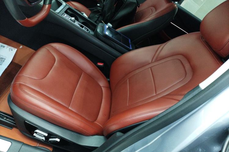 Used Lincoln Z 2022 iXiang Zunyi Edition Left Front Seat