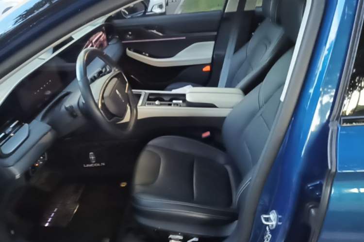 Used Lincoln Z 2022 iKoo Luxury Edition Left Front Seat