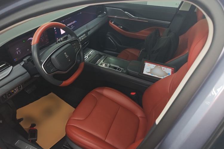 Used Lincoln Z 2022 iXiang Luxury Edition Left Front Seat