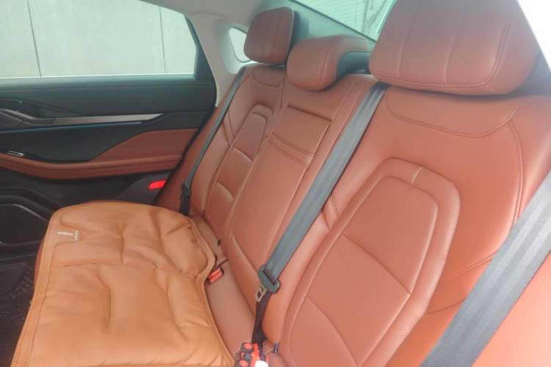 Used Lincoln Z 2022 iXiang Zunyi Edition Left Rear Seat
