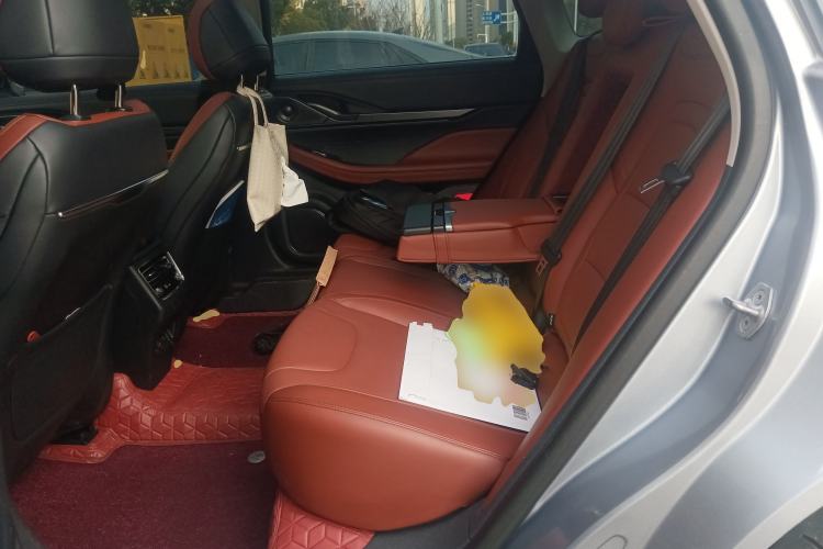 Used Lincoln Z 2022 iEnjoy Luxury Edition Left Rear Seat