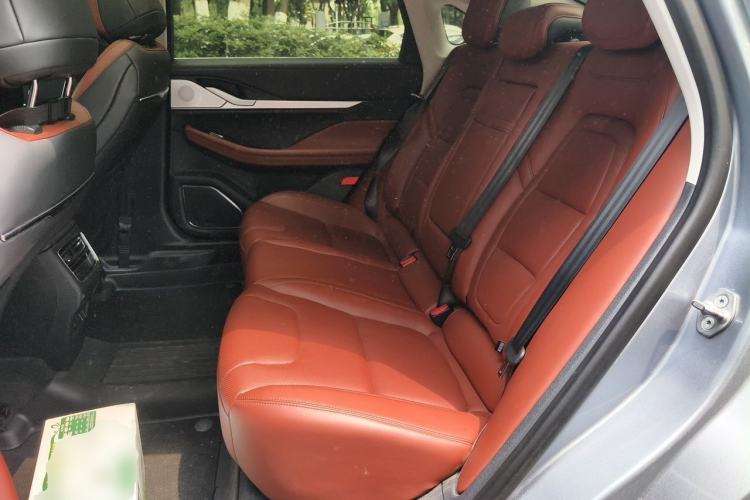 Used Lincoln Z 2022 iXiang Luxury Edition Left Rear Seat