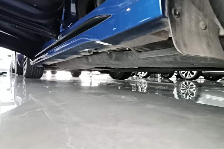 Used Lincoln Z 2022 iKoo Luxury Edition Left Side Sill