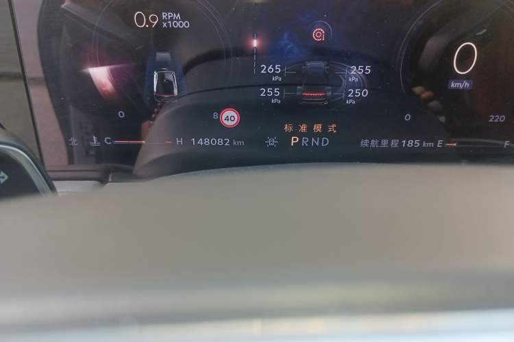 Used Lincoln Z 2022 iEnjoy Luxury Edition Odometer Close Up