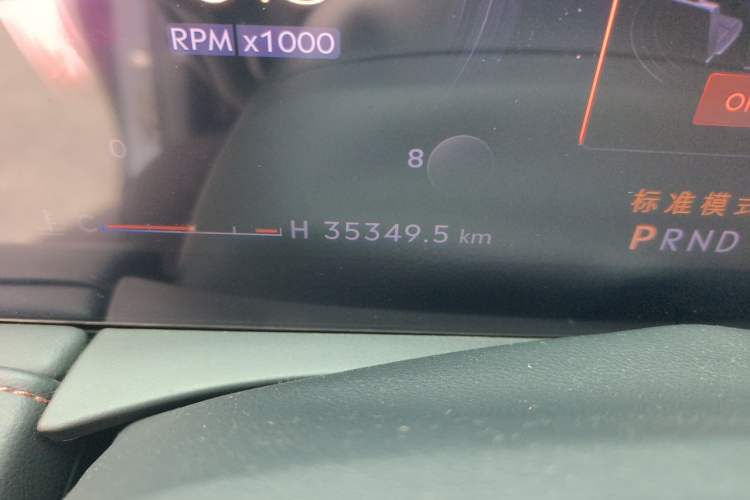 Used Lincoln Z 2022 iXiang Luxury Edition Odometer Close Up