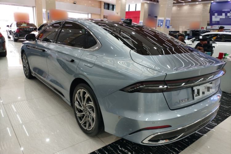 Used Lincoln Z 2022 iXiang Zunyi Edition Rear Left 45 Deg