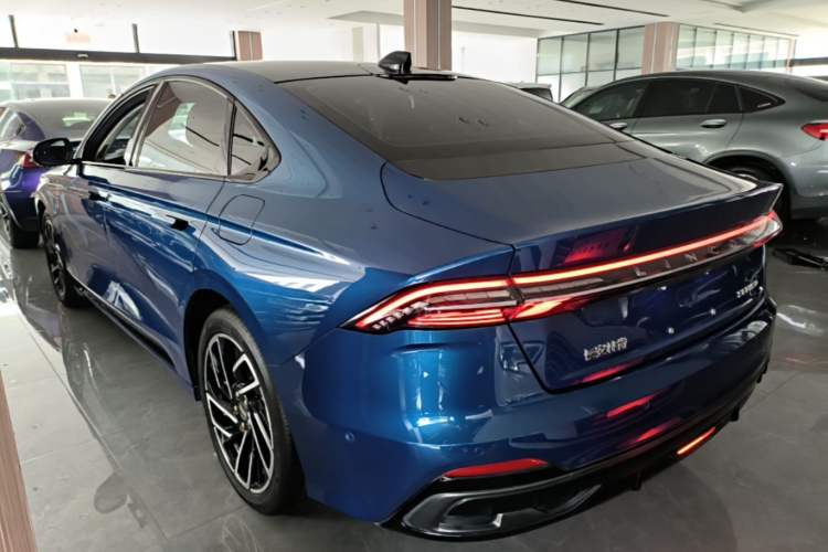Used Lincoln Z 2022 iKoo Luxury Edition Rear Left 45 Deg