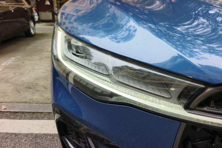 Used Lincoln Z 2022 iKoo Luxury Edition Right Front Headlight