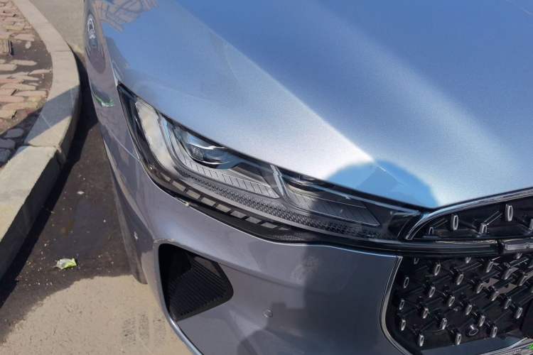 Used Lincoln Z 2022 iXiang Deluxe Edition Right Front Headlight