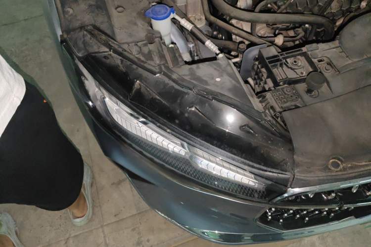 Used Lincoln Z 2022 Facelift iEnjoy Luxury Edition Right Front Headlight