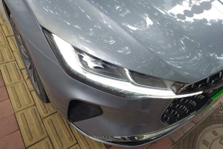 Used Lincoln Z 2022 Facelift iEnjoy Deluxe Edition Right Front Headlight