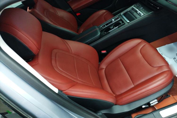 Used Lincoln Z 2022 iXiang Zunyi Edition Right Front Seat
