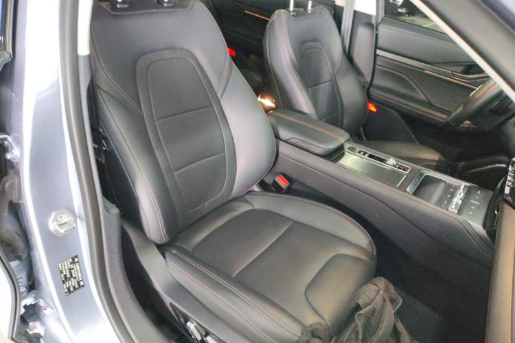 Used Lincoln Z 2022 iXiang Zunyi Edition Right Front Seat