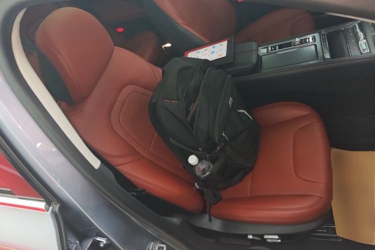 Used Lincoln Z 2022 iXiang Luxury Edition Right Front Seat