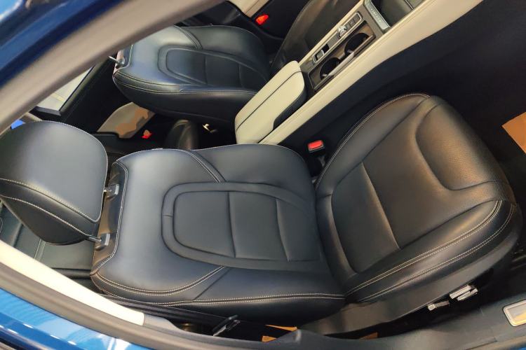 Used Lincoln Z 2022 iKoo Luxury Edition Right Front Seat