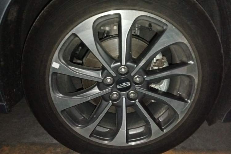 Used Lincoln Z 2022 Facelift iEnjoy Deluxe Edition Right Front Wheel Hub