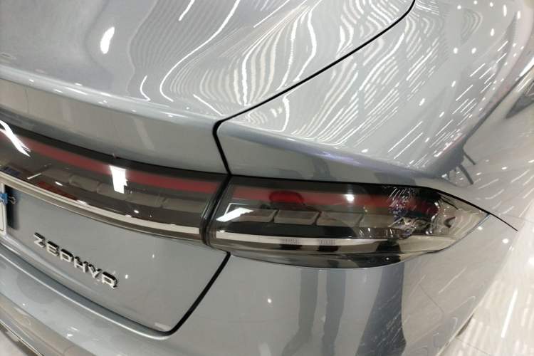 Used Lincoln Z 2022 iXiang Zunyi Edition Right Rear Taillight