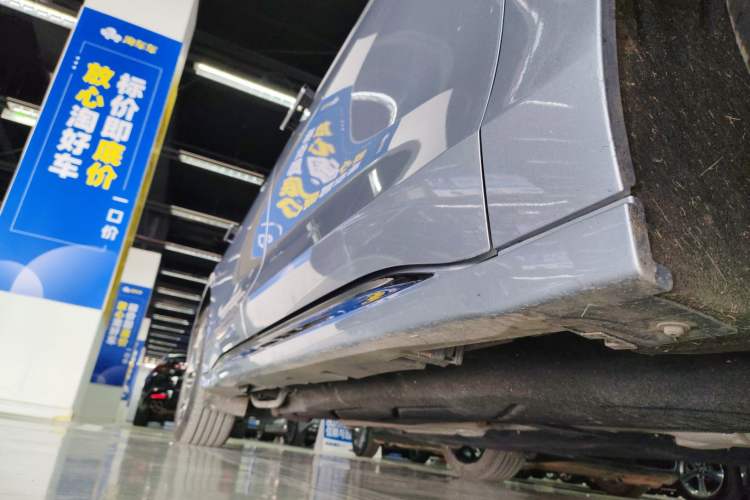 Used Lincoln Z 2022 iXiang Zunyi Edition Right Side Sill