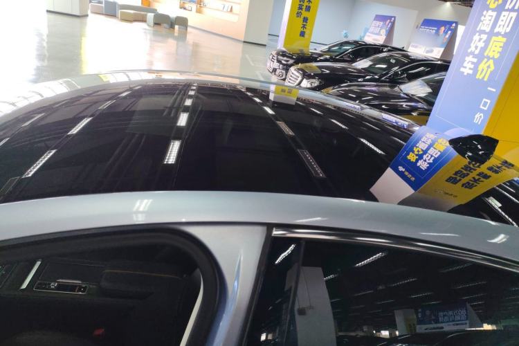 Used Lincoln Z 2022 iXiang Zunyi Edition Roof
