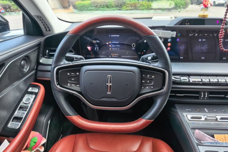 Used Lincoln Z 2022 iCool Luxury Edition Steering Wheel