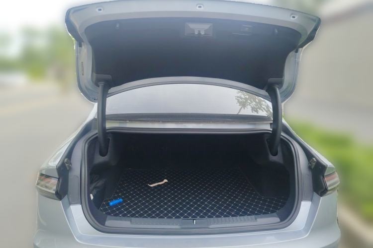 Used Lincoln Z 2022 iXiang Zunyi Edition Trunk