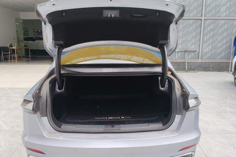 Used Lincoln Z 2022 iEnjoy Prestige Edition Trunk