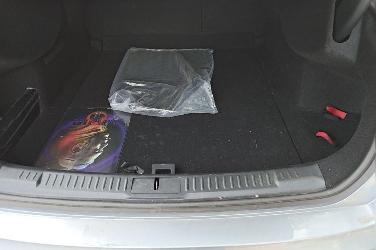 Used Lincoln Z 2022 Facelift iEnjoy Deluxe Edition Trunk