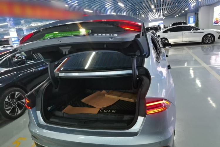 Used Lincoln Z 2022 iXiang Zunyi Edition Trunk