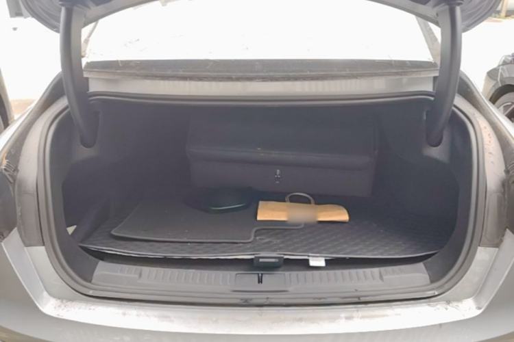 Used Lincoln Z 2022 Facelift iEnjoy Luxury Edition Trunk