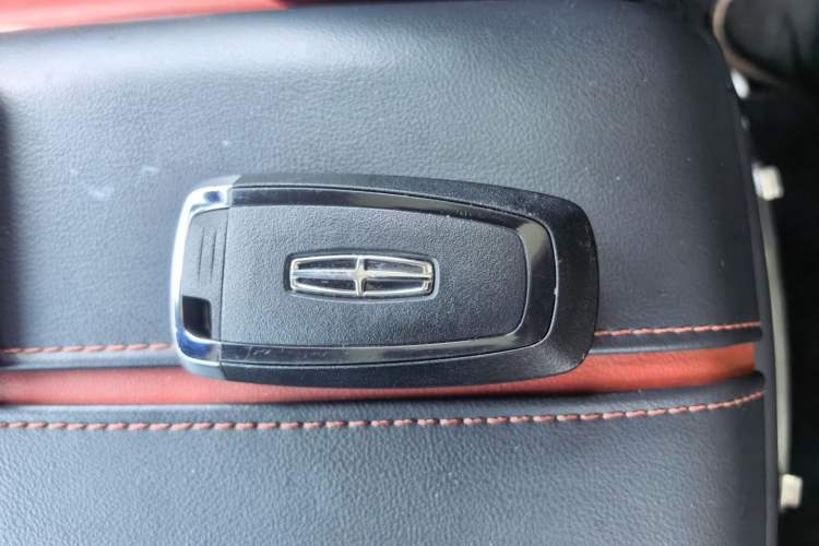 Used Lincoln Z 2022 iCool Luxury Edition Vehicle Key