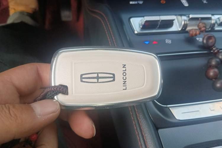 Used Lincoln Z 2022 iEnjoy Luxury Edition Vehicle Key