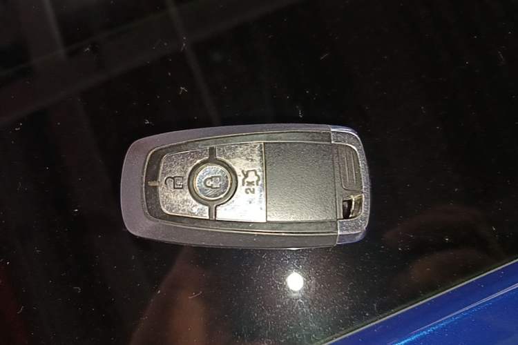 Used Lincoln Z 2022 iKoo Luxury Edition Vehicle Key
