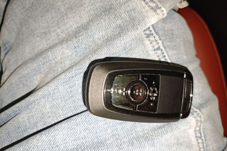 Used Lincoln Z 2022 iEnjoy Prestige Edition Vehicle Key