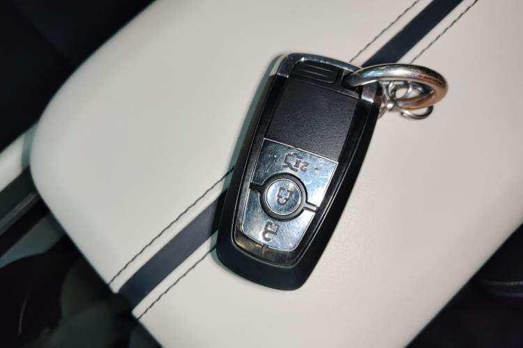 Used Lincoln Z 2022 iKoo Luxury Edition Vehicle Key