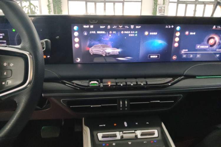 Used Lincoln Z 2022 iKoo Deluxe Edition Audio And AC Panel
