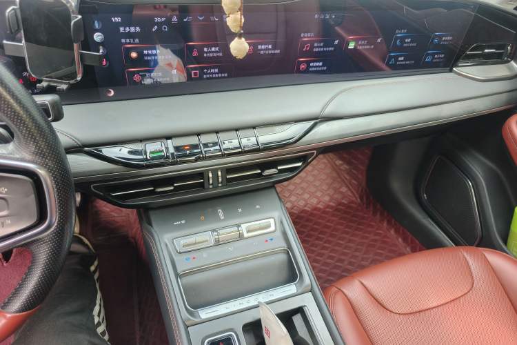 Used Lincoln Z 2022 iXiang Luxury Edition Audio And AC Panel