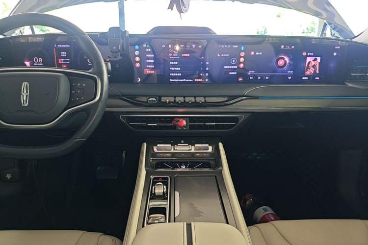 Used Lincoln Z 2022 iEnjoy Luxury Edition Audio And AC Panel