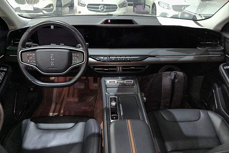Used Lincoln Z 2022 Facelift iEnjoy Luxury Edition Center Console
