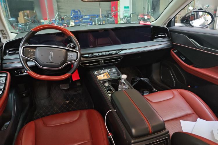 Used Lincoln Z 2022 iXiang Luxury Edition Center Console