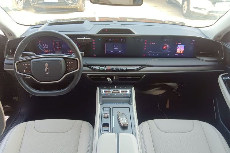 Used Lincoln Z 2022 iEnjoy Luxury Edition Center Console
