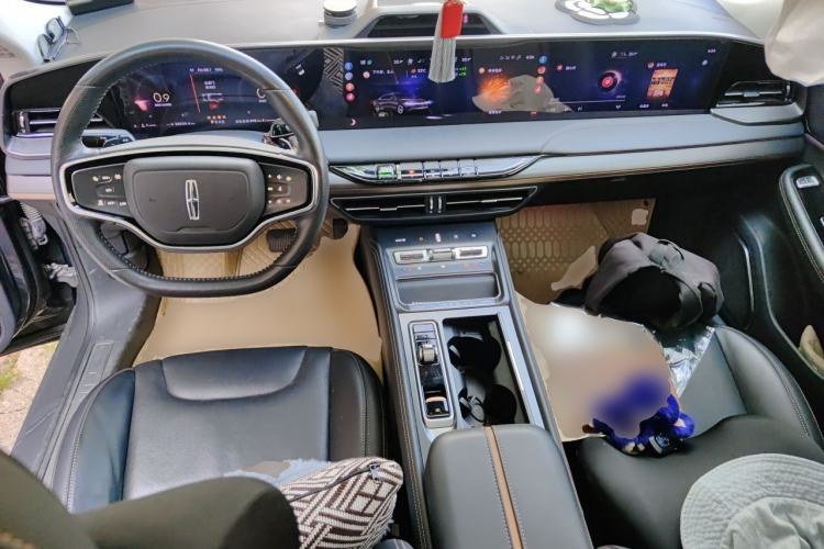 Used Lincoln Z 2022 iEnjoy Luxury Edition Center Console