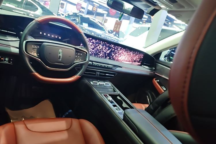 Used Lincoln Z 2022 iXiang Luxury Edition Center Console