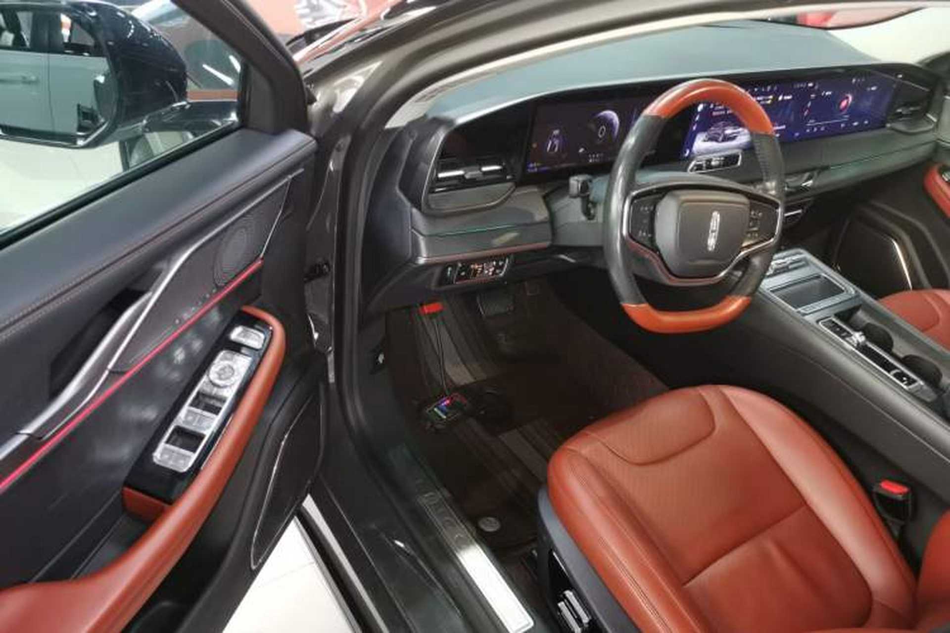 Used Lincoln Z 2022 iXiang Deluxe Edition Driver Seat