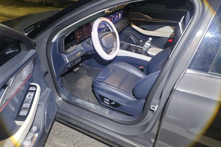 Used Lincoln Z 2022 iKoo Deluxe Edition Driver Seat
