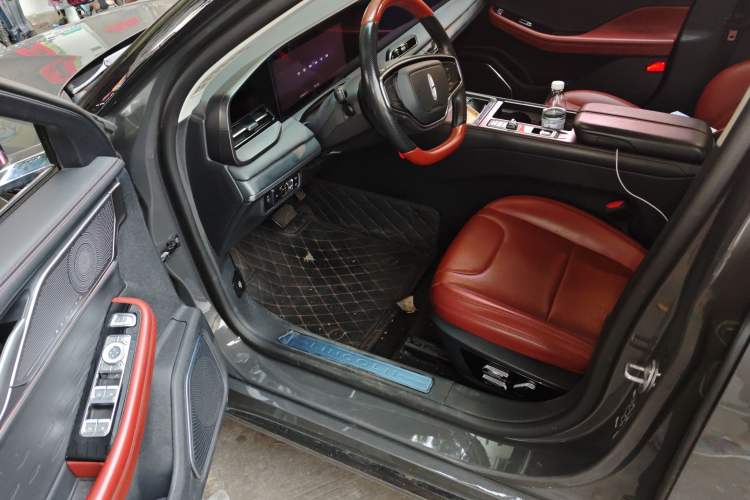 Used Lincoln Z 2022 iXiang Luxury Edition Driver Seat