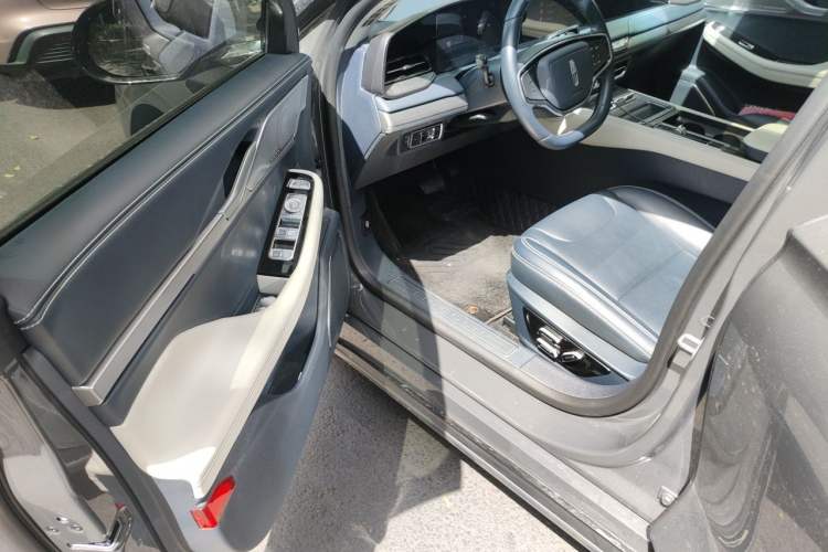 Used Lincoln Z 2022 iKoo Luxury Edition Driver Seat