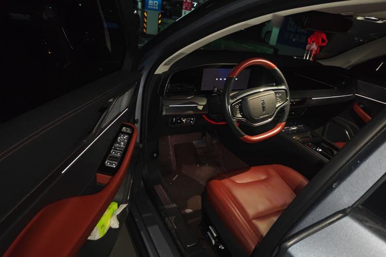 Used Lincoln Z 2022 iXiang Luxury Edition Driver Seat