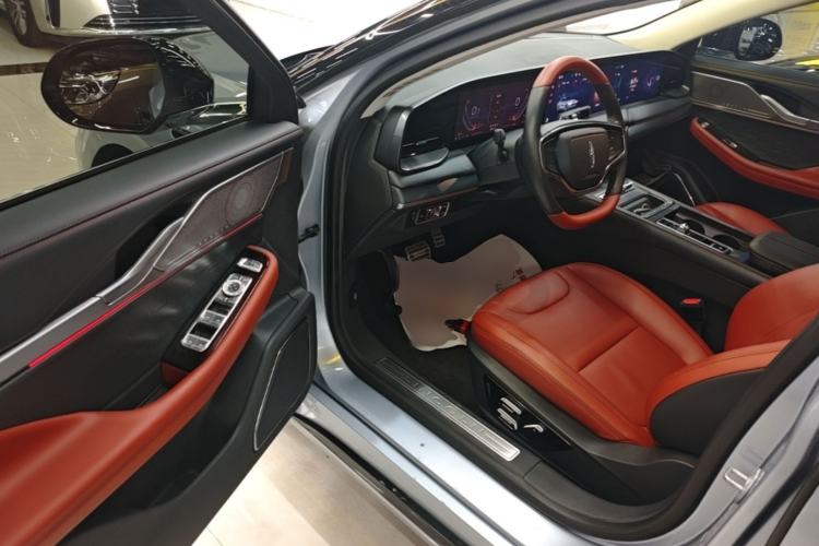 Used Lincoln Z 2022 iXiang Luxury Edition Driver Seat