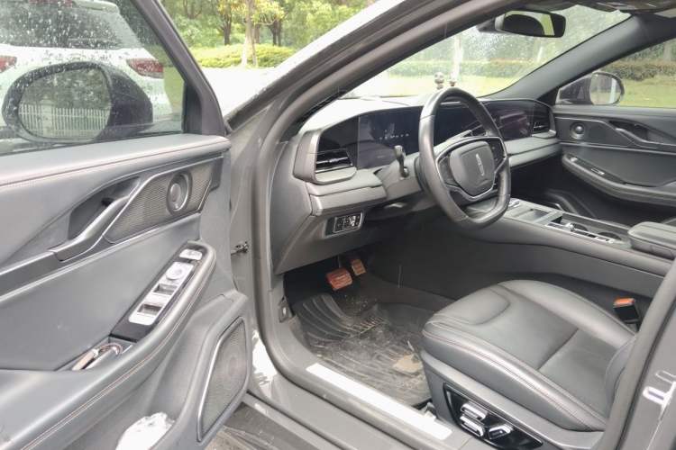 Used Lincoln Z 2022 iKoo Luxury Edition Driver Seat