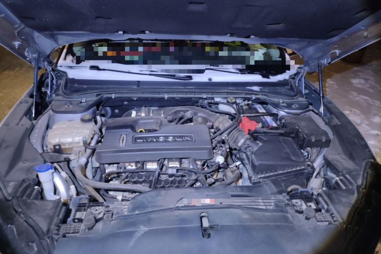 Used Lincoln Z 2022 iXiang Deluxe Edition Engine Bay